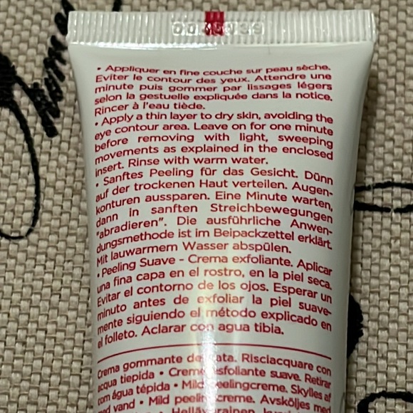 NIB Clarins Gentle Peeling with primrose extracts, 50 ml tub - Picture 3 of 4